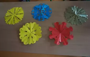 Warsztaty wycinanki 202511