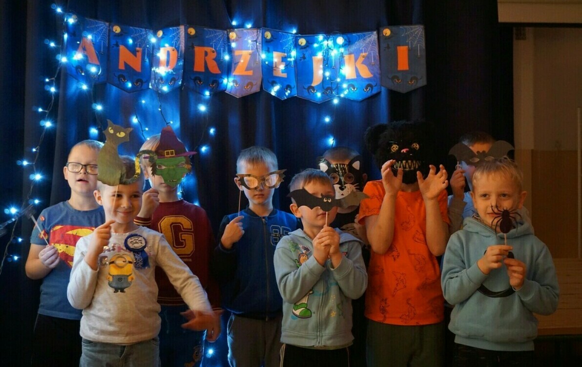 Zdjęcie do Andrzejki 2023