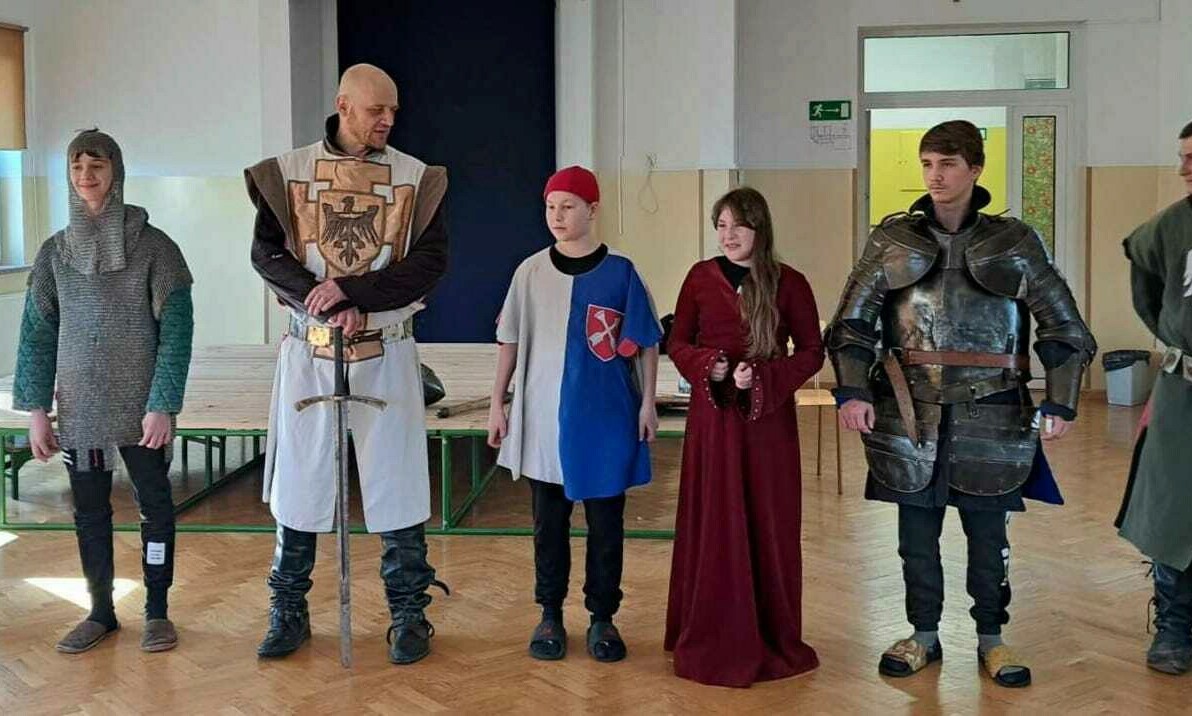 Zdjęcie do Żywa lekcja historii