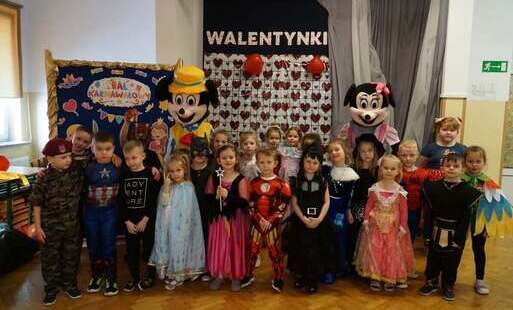 Bal karnawałowy