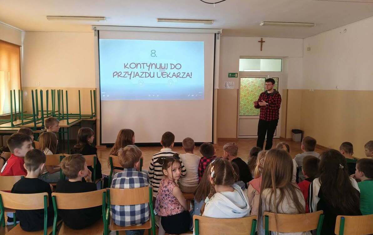 Zdjęcie do Pierwsza pomoc przedmedyczna