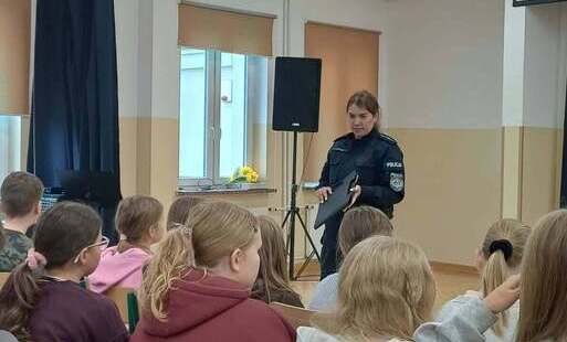 Spotkanie z policjantką